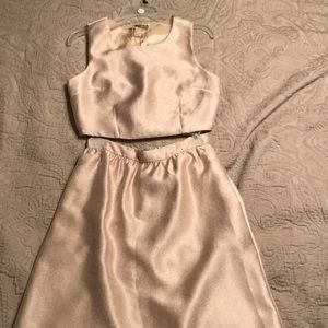 Shimmering creamy Gold FOREVER 21 top & skirt